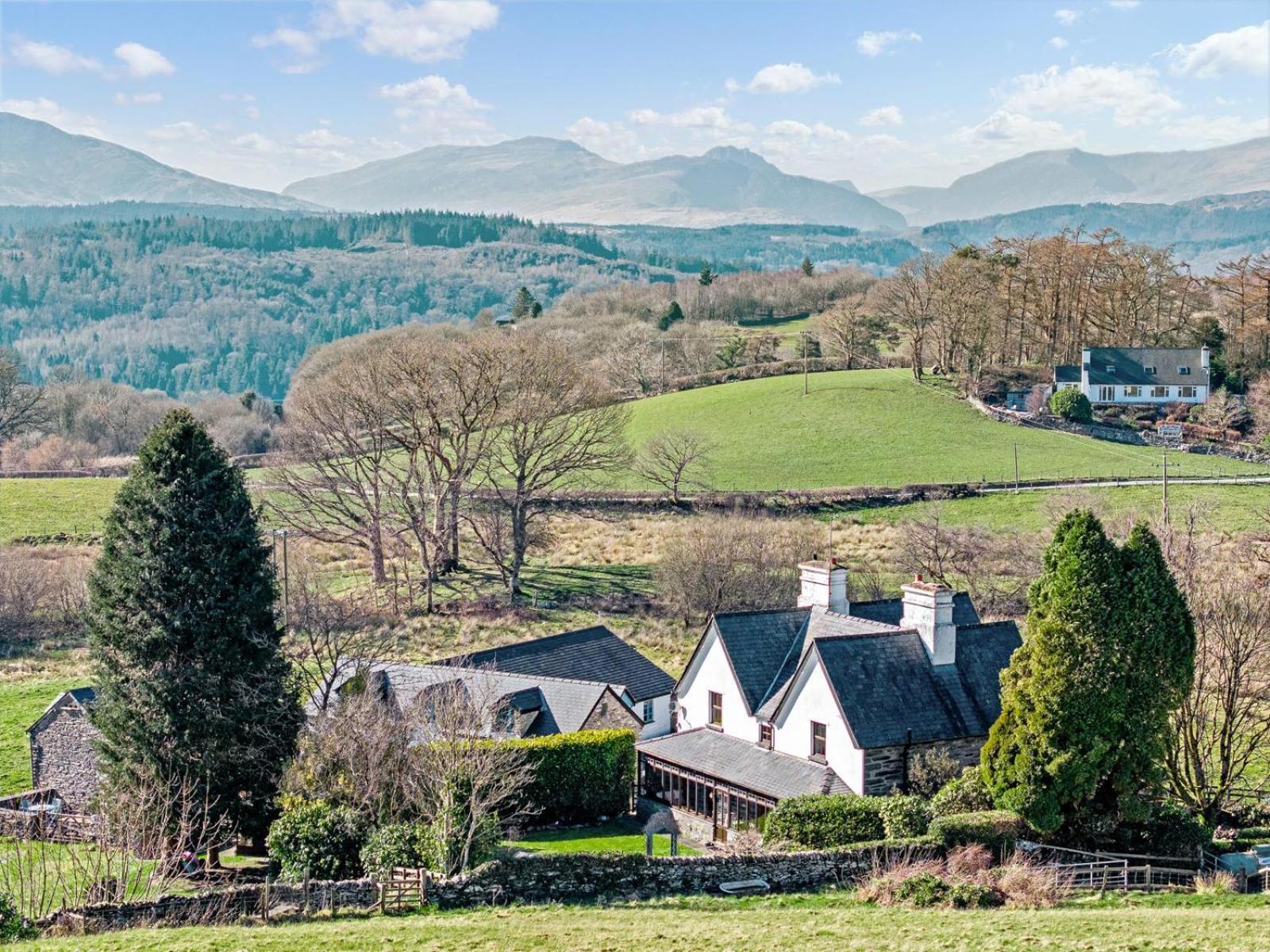 Old Coach House, Betws Y Coed, Snowdoniaヴィラ エクステリア 写真